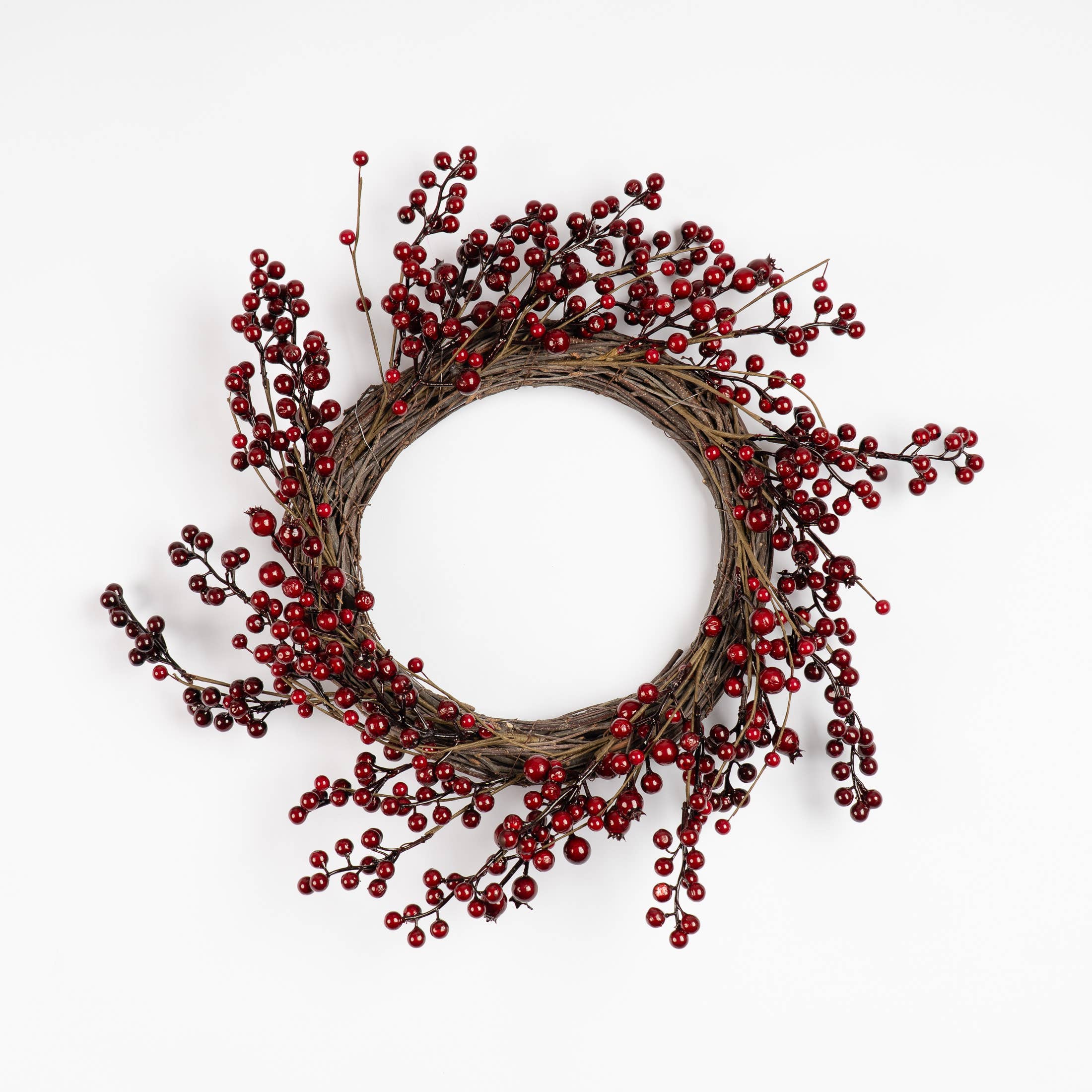 40cm Red Berry Wreath - SEL2459